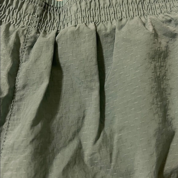 Nike shorts - Picture 9 of 10